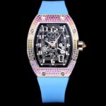 【 RICHARD MILLE 】理查米尔 RM67-01  搭配着自动上链超薄腕表尺寸：38 / 48 毫米 厚13毫米精致的酒桶形表壳，既有最经典的造型，又纤薄有度，数字时标特以实心金属锻造，与精湛的镂空机芯对比，衬托深邃复杂；纤薄，简单轻盈，深邃，复杂交叠，成为匹配正装的完美之选。n