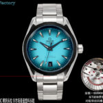 OVS Factoty 绿松石风再升级！欧米茄海马Aqua Terra新作，腕表潮流新选择，海马150渐变“绿松石”色表盘，中央明亮，边缘较暗，不同于普通单色表盘的平淡，它仿佛将“阳光穿透海面时的色彩变幻”定格于腕间，光线流转下，从浅绿到深绿的过渡 自然而富有层次感，既有清新灵动的活力，又不失高级腕表的雅致质感，这种独特的色彩设计，恰好击中了当下表友对“个性化腕表”的追求—拒绝千篇一律的黑,白,蓝，用一抹绿松石色彰显与众不同的审美品味，颜值之外，细节之处OVS 也是精益求精，黑色PVD时标与指针均覆有白色Super -LumiNova夜光涂层 CNC头粒搭配一体式黑色氟橡胶表带，饰有绿松石色缝线，作为海马系列Aqua Terra家族的一员，新作同样延续了系列的经典实用基因，弧拱形防反光蓝宝石玻璃，搭载一体8900机芯 双T避震器 摆轮对版带砝码螺丝钉，细节到位 欢迎各路表友品鉴