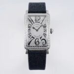 ABF 顶级复刻 法兰克穆勒 LONG ISLAND 952 满天星皮带 意大利传统手工艺 粘合捷克散粉 独特个性 满天星效果 原装壳厂图纸精心打造 原装型号机芯 进口316精钢 26*40mm 立式长方型表壳 设计优雅却不失动感，表壳精准弧形设计除了个性更适合日常佩戴、舒适贴手。底盖使用CNC数控精雕成型，精密度完美还原正品！ 原装机芯 搭配原版鳄鱼表带 整块表所有配件可与正品互换，包括机芯！真正做到给它个专柜，它就是正品！