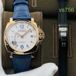 【VS Factory2021墙裂推荐】V2升级版 VS沛.纳海PAM688“蓝得骚”PAM688   [色]功能与441升级版一致！n1⃣️底盖与面玻璃一致升级蓝宝石9级！n2⃣️修正与正品一致时针调历功能！n3⃣️原装一致的异地GMT调时功能腕表。 n4⃣️直径42毫米！小手腕福利！ n5⃣️沛.纳海款式中不常见的独特“缎面太阳放射饰纹蓝色面盘”正如蔚蓝海洋在太阳光线下折射出的蓝色光辉，彰显沉稳大气，同时装载Luminor1950招牌护桥依旧不减威风！nVS Factory匠心之作 欢迎您的品鉴！
