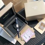 积家最强新款到啦！一直被模仿，从未被超越，狠货！26颗钻！完全对应专柜！请区分市面上已流通不对版的渣渣货！JL积家 26真钻女款手表  ，配全套独家专柜正品包装 专柜4万➕ 进口瑞士郎达机芯使用时间可长达10年，进口美洲鳄鱼皮表带。咱们这款-26颗南非天然真钻vvs级1.6mm尺寸大小，重量0.29克拉，八心八箭工艺，手表尺寸41.1x20mmnn⚠️表膜不要撕，如有疑问不影响二次销售的退换自由，且买且珍惜n⚠️售后，终身保修！！！人为费用自理‼️‼️
