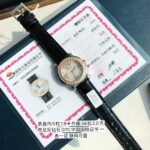 百分百每一颗钻石都采用天然足反钻 纯天然钻石。假一赔十