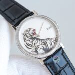 💎【TW Factory2022年大作】伯爵最新款【王者归来！虎虎生威！虎年大吉！】超级腕表强势来袭！n1⃣️超薄的壳身，直径38毫米，厚度8毫米！n2⃣️表盘引用精湛的琅琊工艺，虎的形态栩栩如生！王者归来！虎虎生威！虎年给您带来好运！n3⃣️搭载进口9019机芯机械，稳定性超强！nTW出品 必属精品 欢迎品鉴！