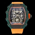 n『 新表 』RICHARD MILLE 里查米尔「RM 21-02 Tourbillon Aerodyne」镂空陀飞轮腕表，表壳采用多种高科技材料制作，镂空机芯底板使用高性能合金打造，蜂巢般的六边形结构呈现独特的机械几何美感。nn这是 RICHARD MILLE 迄今表壳构成最复杂的作品之一——两侧表圈和表壳底盖为绿色 Quartz TPT 石英纤维，表壳正面及侧面支柱为 Carbon TPT 碳纤维，中层表壳采则用5级钛合金制作，展现出层次丰富的未来感。nn从表盘正面可以直接欣赏到机芯底板，这种合金具有刚度高、抗氧化能力强的特性，通过激光切割工艺制作出蜂巢状镂空结构，不仅具有深邃的视觉效果，还提供更坚固轻盈的支撑力。nn开放式表盘中央是涂覆夜光涂层的镂空指针，时标则采用黑白双色交替，12点的发条盒与6点陀飞轮的桥板造型如同引擎的叶片。nn搭载 RM 21-01 手动上链机芯，摆频28800vph，提供52小时的动力储备。机芯桥板同样由钛合金打造，你可以看到黑色PVD镀层、喷砂、抛光和倒角等装饰细节。nn蓝宝石防刮水晶镜面，蓝光涂层，两面防眩目处理。氟橡胶和钛金属头表带。不易发黄变形，长久舒适贴手。同时配备时尚透气的帆布带，任君选择。