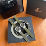 新配色 n【HB Factory】新力作 原版开模 最高版本复刻 n宇舶Hublot（恒宝）经典融合系列  女款高端腕表！最新推出宇舶女款33mm腕表，在高端复刻品质一如继往, 整体结构与原装结构保持一致！n细节方面：n1 :采用瑞士朗达石英机芯 n2 : 壳身抛光细腻洁白光亮，斜边抛光弧度倒角与正品一致，n3 ：字面与正品在各种常光的对比下一致！n4 : 表壳厚度与正品一致n5 : 腕表采用原装开模制做，n6:搭配进口鳄鱼皮表带或进口橡胶表带，复刻品之配件可以与原装正品互为通用替换，HB工艺匠心独运！HB Factory因为用心，所以专业，你值得拥有！