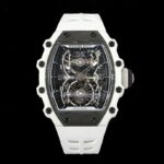 『新表』RICHARD MILLE 理查米THEM RM 21-02 TourbillonnAerodyne 镂空陀飞轮腕表新作：黑白双色nnRM 21-02镂空陀飞轮腕表的特别之处在于表壳融合「黑」、「白」熊猫色的对撞搭配。新作的表壳结构尤为复杂——中层表壳框架为钛金属制作，正面表壳和侧面立柱结构为 Carbon TPT碳纤维，表圈和背面表底采用 Quartz TPT 石英纤维切割而成。石英纤维纯粹的白色与碳纤维变幻神秘的黑色层次分明，形成强烈的视觉冲击力。nn搭载 RM 手动上链机芯，摆频28800vph，动力储备70小时。这枚机芯的底板采用碳纤维和「Haynes 214」高性能合金材质，后者具备出色的刚度和抗氧化性，蜂巢般的六边形结构呈现充满未来气质的机械美感。nn开放式表盘呈现出机芯结构和运作，阿拉伯数字时标采用黑白双色交替，12点为发条盒，6点为陀飞轮。nn表款将精准、轻盈和韧性和谐地融为一体，不断重新定义创造力的边界，重构RM 21-02 Aerodyne陀飞轮腕表的设计美学。