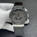宇舶hublot恒宝表经典融合CLASSIC FUSION系列，直径45mm，表壳316L精钢，耐磨蓝宝石玻璃，施华洛世奇钻石镶嵌，进口搭载进口7750多巧能计时机芯，还原原装所有功能，在不同的时空共鸣，如绘画，如音乐，如时计，独一无二的HUBLOT最配独一无二的他，经典融合计时腕表。