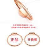 BBa 猎豹系列 新增迷你号 19mm*25mmnn原版瑞士进口石英机芯# 走时稳定 续航足 2-3年更换电池～ nn采用进口316L精钢表壳，全部壳套都是开模定制的，极致追求细节！每个圆角都经过抛光打磨，有一定弧度和光泽度！宛如珠宝一般，把猎豹的精致柔美优雅美学诠释的淋漓尽致nn珠光镀银方形表盘，瑞士剑形蓝钢指针，特别完美，针轴光亮！针轴也是符合瑞士工艺要求，印字特别清晰，刻字完美，防刮损防指纹蓝水晶玻璃，生活防水。nn八边形表冠，防滑纹设计打磨 对腕表的调试手感舒适～镶嵌一颗蓝色尖晶石！nn316L精钢表链，灵活自如的链节设计，表链更细更精致！可以当手表也可以当手链，阳光下超级闪！配戴舒适贴手，果断入手！