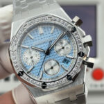 38mm爱彼Audemars piguet 皇家橡树系列26715BC.ZZ.1356BC.01。 38mm尺寸1:1n目前最高机械机芯版本⚠️正品是机械！机械！不要花冤枉钱买了个石英！nAP皇家橡树系列计时腕表、真正一比一原版复刻，所有表盘都以原装正品表盘模版精心打造开发出来，秒杀市场不对版高仿，欢迎大家来鉴别。目前在国内外38mm之一市场正品一表难求，二手市场价格已经上升到50W幅度相当保值增值款，能买到就赚到。每一款字面都是原装正品代用级别，从开发面对颜色整整花了1年3个月时间，为了保证大家花最少的钱就能买最划算的表款n1 表壳材质属进口316精钢，超高精细打磨拉丝工艺，细节处理！死角位进行手工拉丝，各个位置五金配件打磨保持原装一致，打造技术性攻破已做到壳可正品互换。n2 圈口采用高光抛光加原装人工镶嵌手法，保证32颗明亮切割美钻大小一致，排列整齐n3 每一款字面都是原装代用级表盘，非市场上高仿所能比拟，原装开模字钉和指针最值得珍惜是表盘一体成型真正还原正品效果，非市场分二层，没光泽！ n4 装配7750机芯，走时精准稳定光